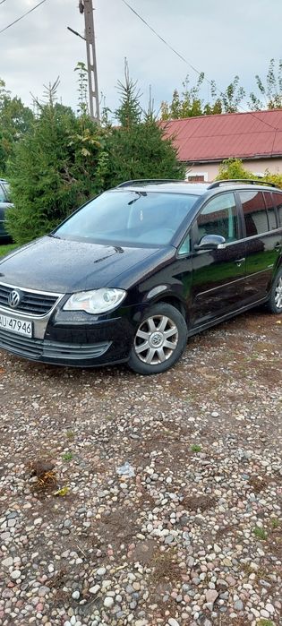 Volkswagen Touran 2009r. rok w kraju