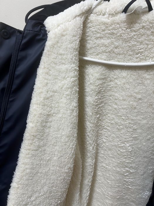 Дуже тепла жіноча куртка , Як нова!