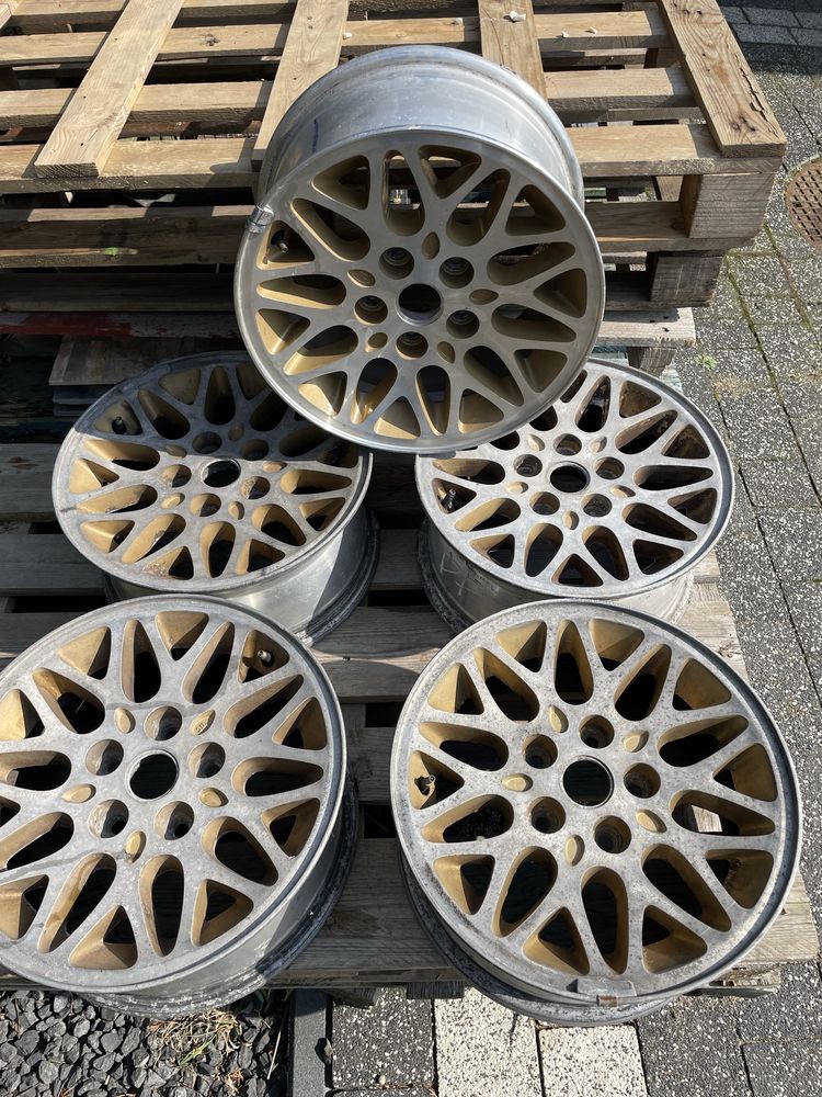 Oryginalne felgi do Yeep Grand Cherokee 15 cali