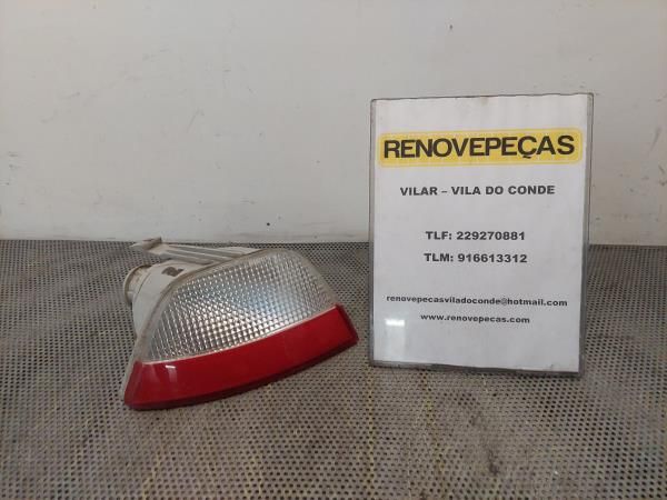 Refletor tampa da mala direito FORD Focus II (DA_)