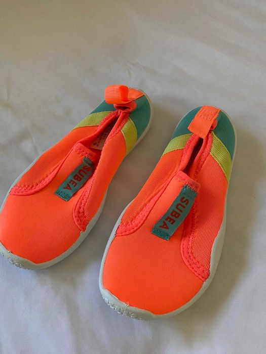 sapatos para a agua