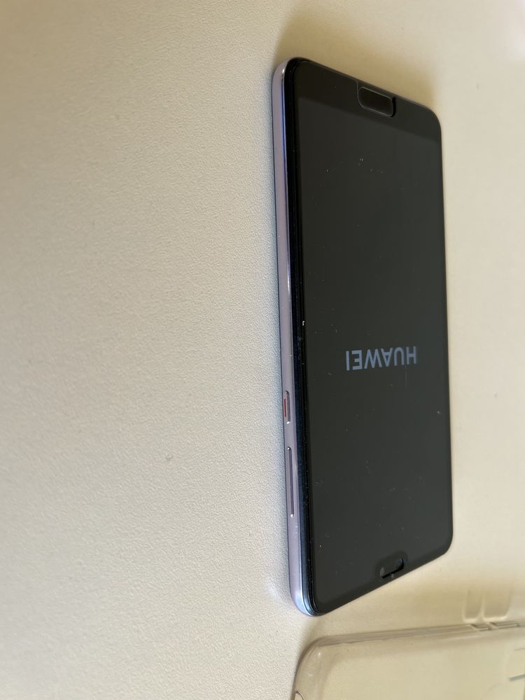 Смартфон Huawei P20 4/64 GB  NFS, відбиток пальця ФЛАГМАН