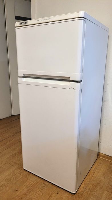 Lodówka Zanussi..