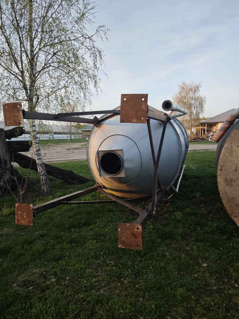 Silos, zbiornik zbożowy paszowy