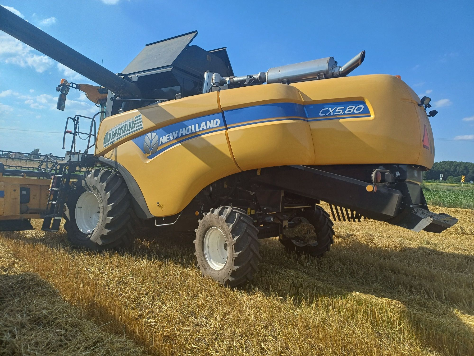 Kombajn New Holland Cx5.80 heder 5.18  umowa kupna