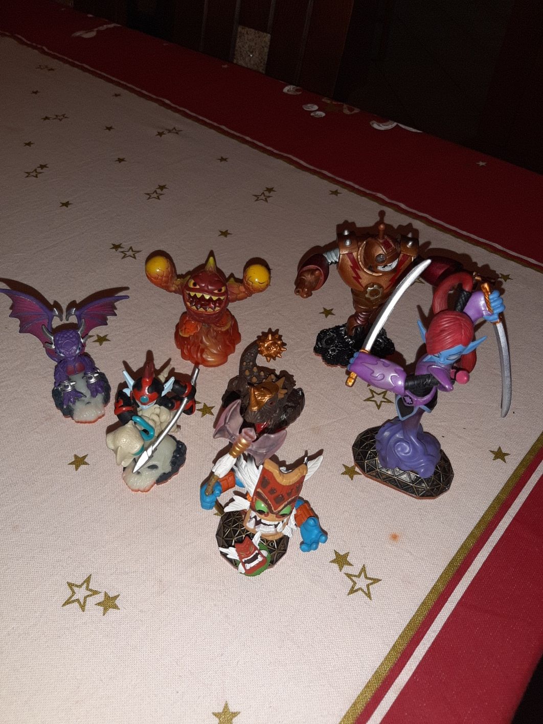 Figuras Skylanders diversas