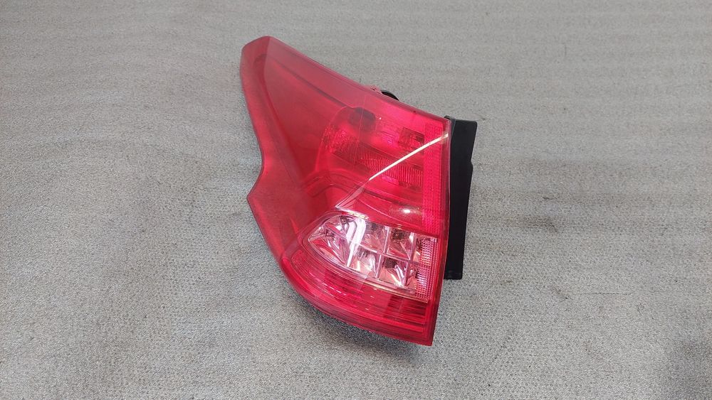 Farolim esquerdo CITROËN C5 III Break (RW_)