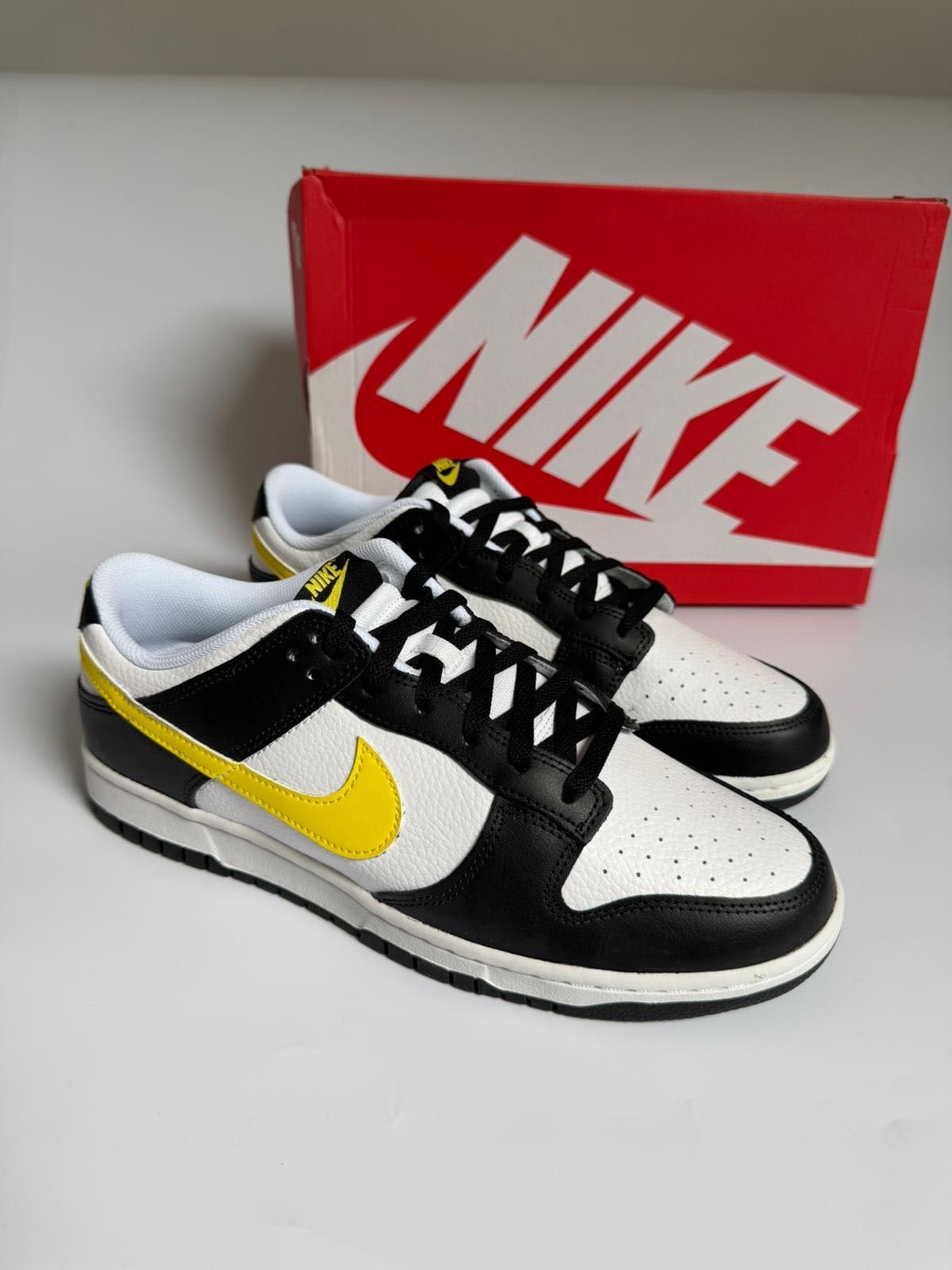 Nowe sneakersy męskie NIKE DUNK LOW męskie czarne białe żółte 45,5