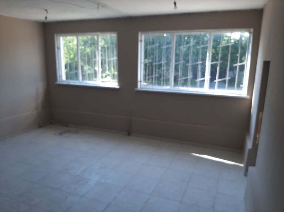 Прииміщення комерційного призначення.