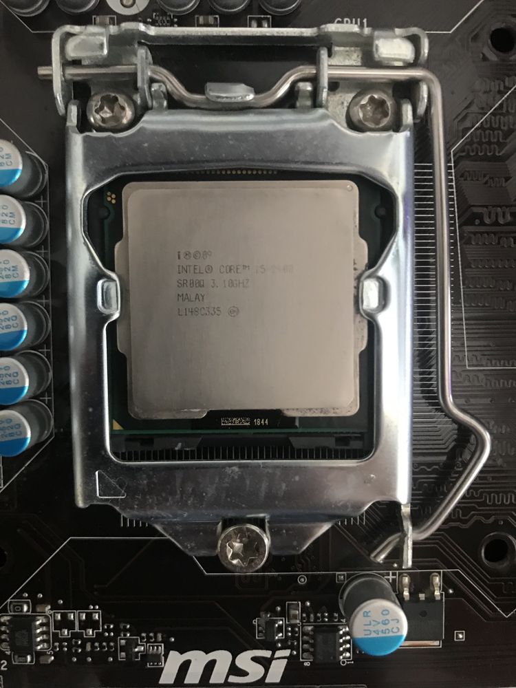 Msi h61m-p32/w8 z cpu i5 2400