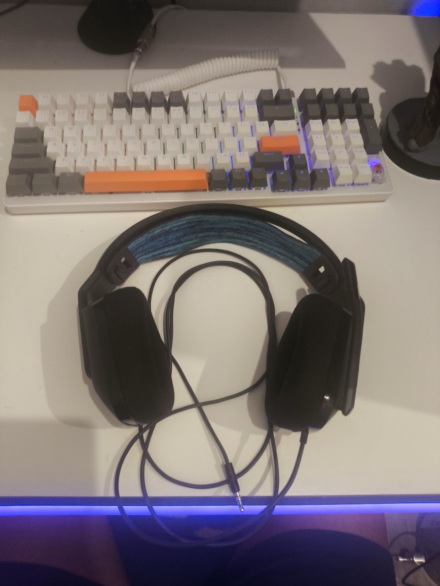 Auscultadores Gaming Logitech G335