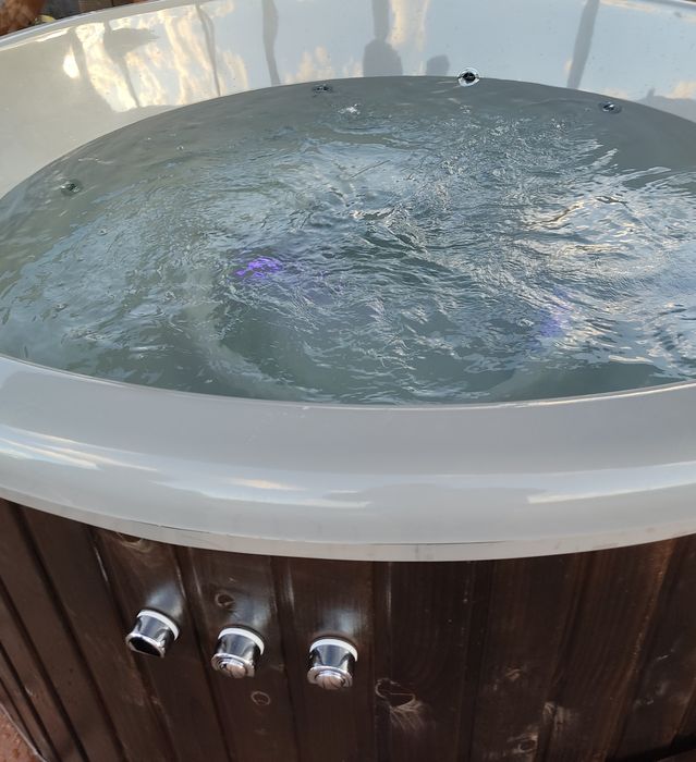 Карпати котедж  відпочинок будинок басейн оренда гори водоспад Гуркало