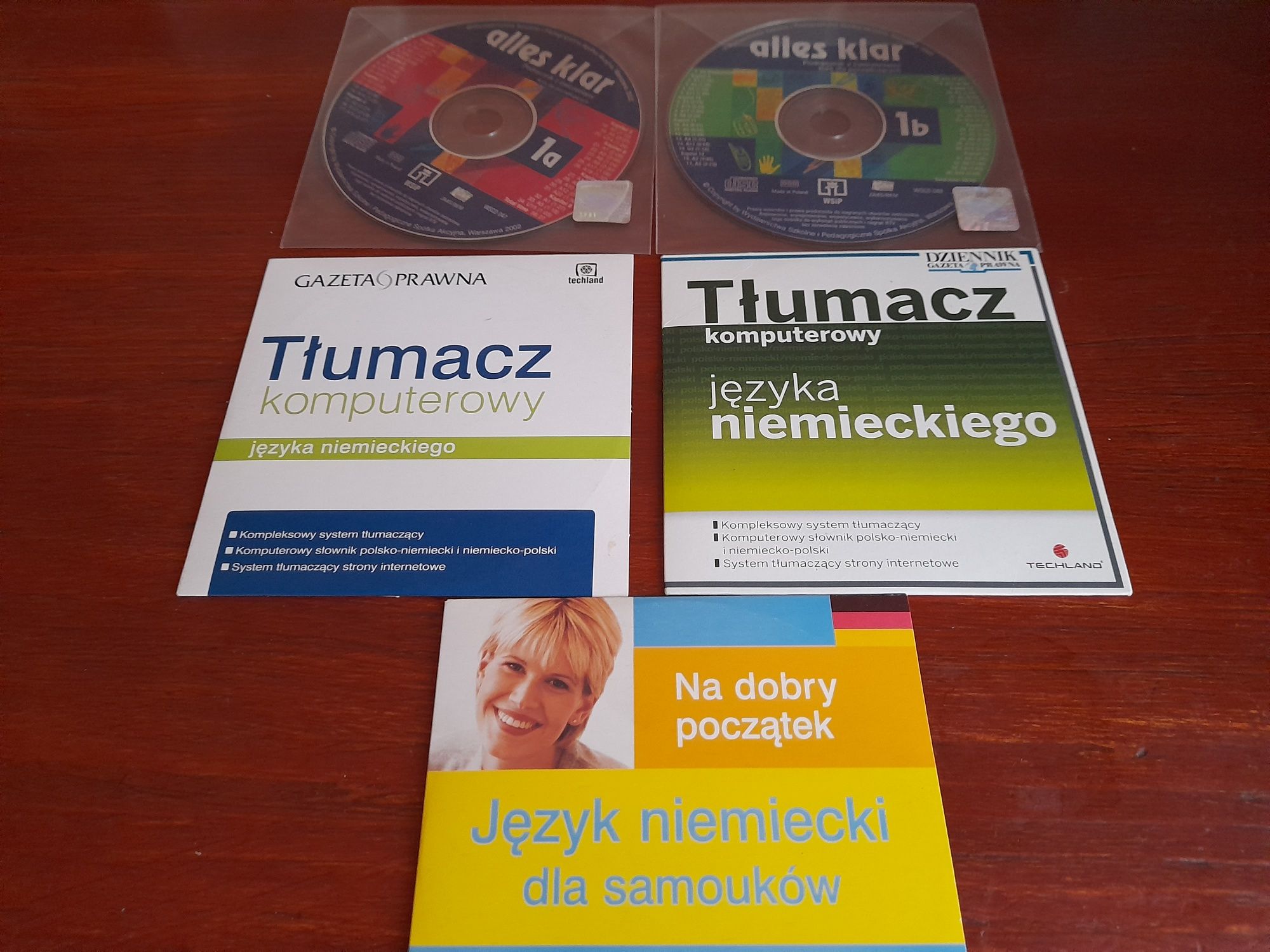 Zestaw plyt CD do nauki języka niemieckiego.