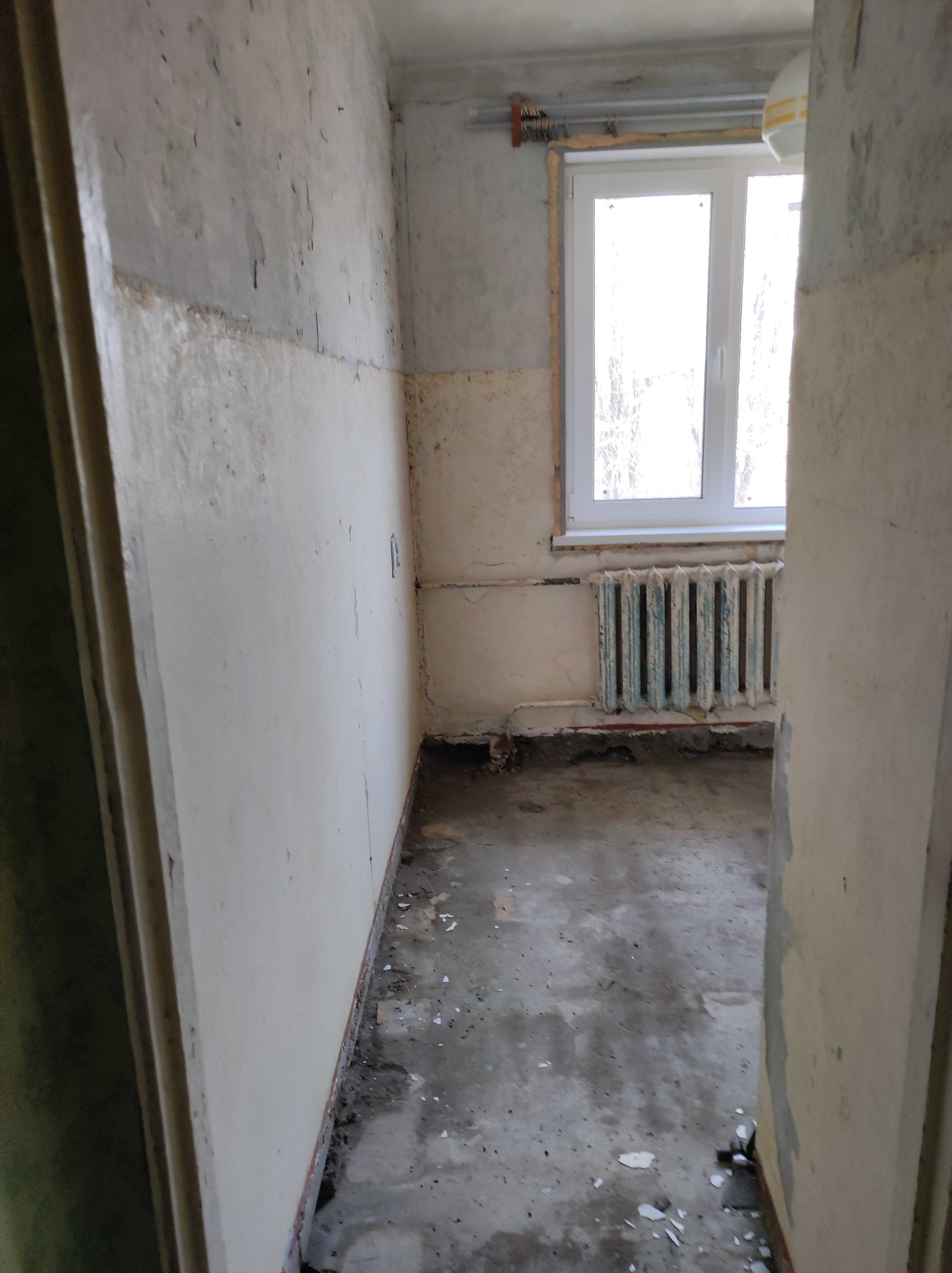 Продам 2кіім. кв.-власник,пр.Свободи(між зуп.Г.УПА та В.Пугачова)
