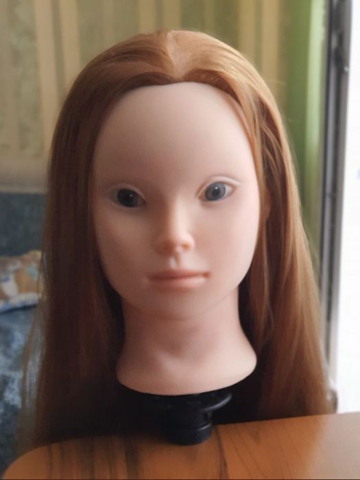 Продам манекенову голову