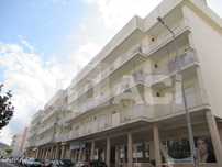 Magnifica loja com 4 gabinetes, Recepção e hall - centro cidade