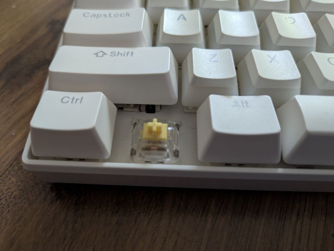 Krux neo pro rgb wireless + keycapy pudding