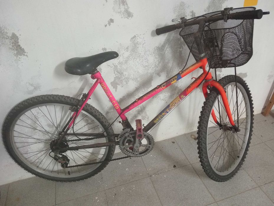 Bicicleta Rosa de Senhora – Quadro Adulto – Excelente Estado!