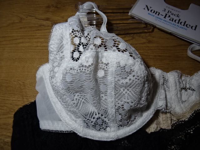 Primark biustonosz koronkowe nowe 3 szt 80 C