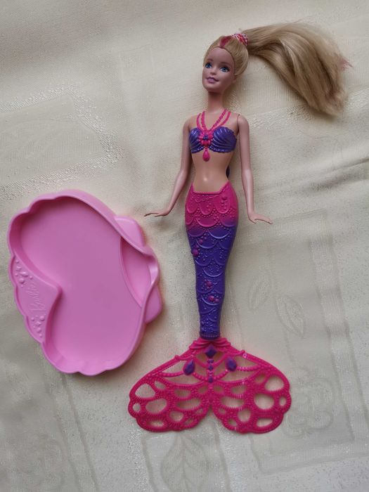 Barbie Syrenka z nakręcanym ogonem