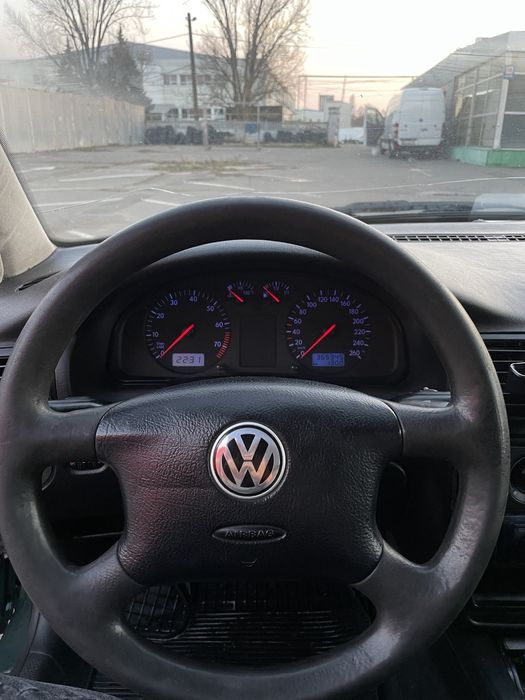 Фольцваген пасат б5