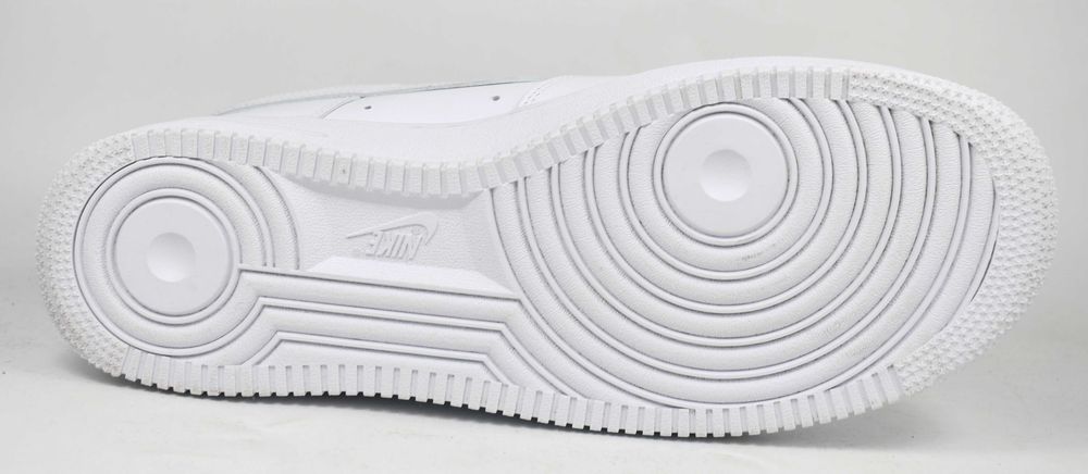 Nike Air Force 1 '07 LE CW2288 rozmiar 44