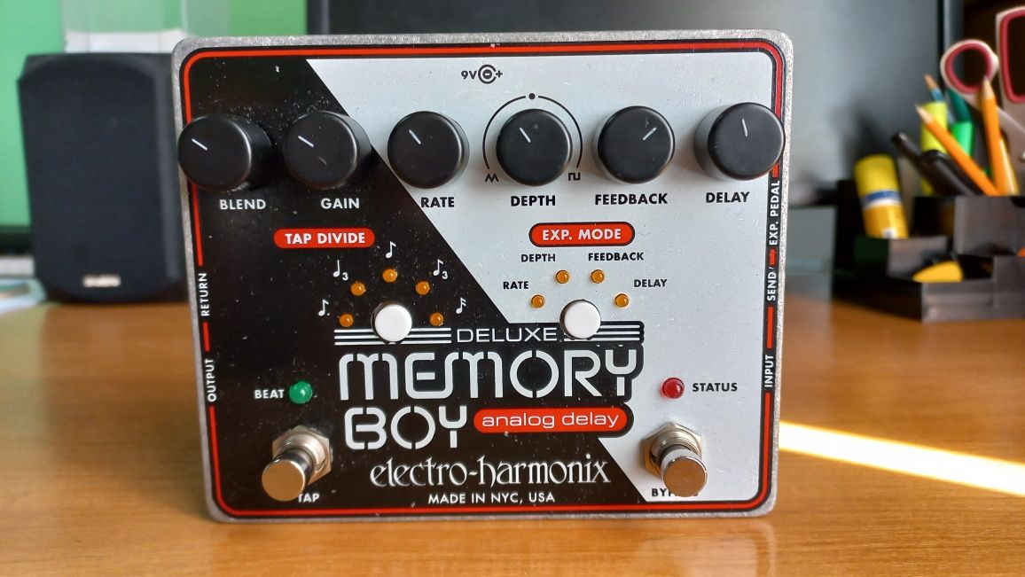 Electro-harmonix Mamory Boy Deluxe analog delay