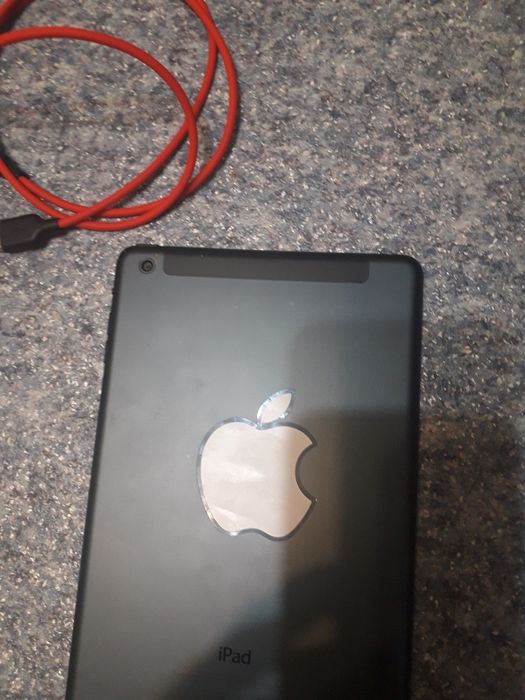 Продам планшет  IPad