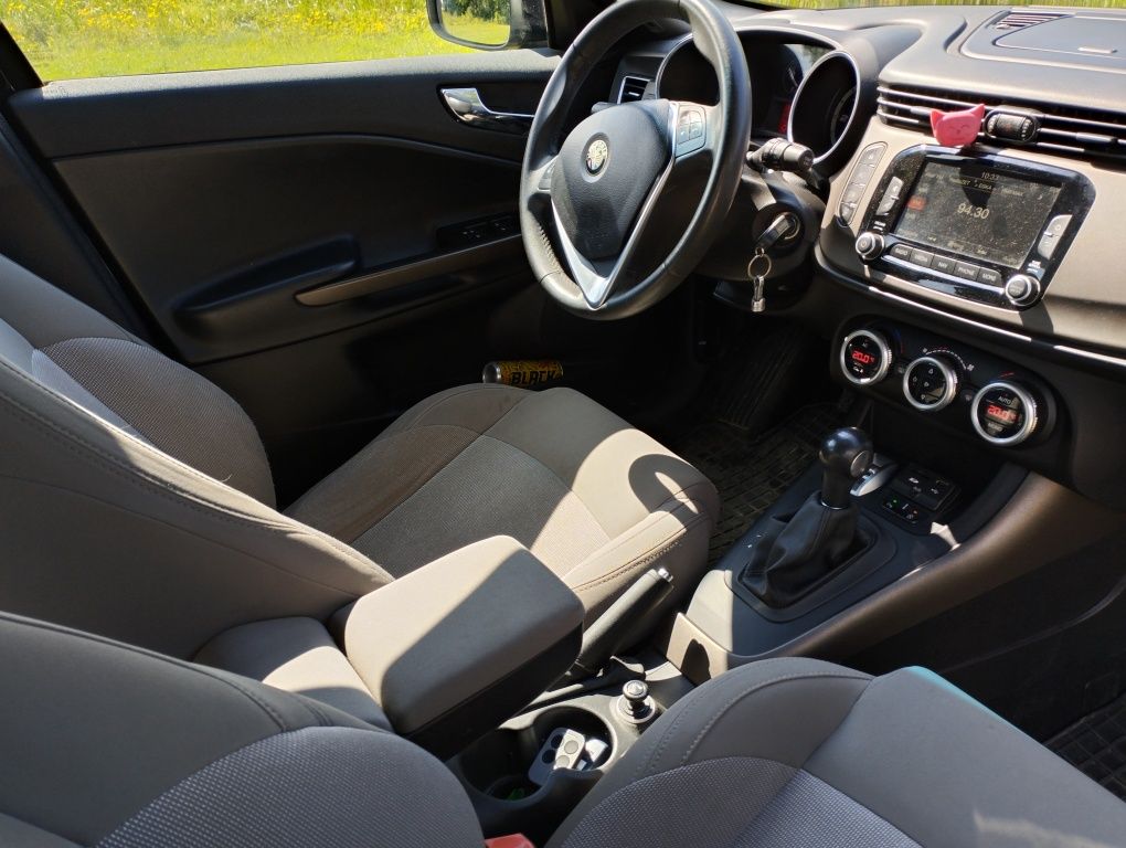 Alfa Romeo Giulietta automat 185 km 2.0 JTD