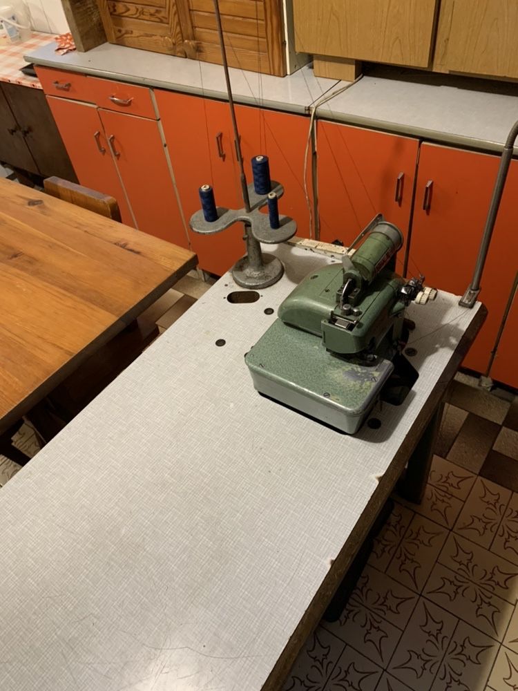 Overlock Textima w świetnym stanie