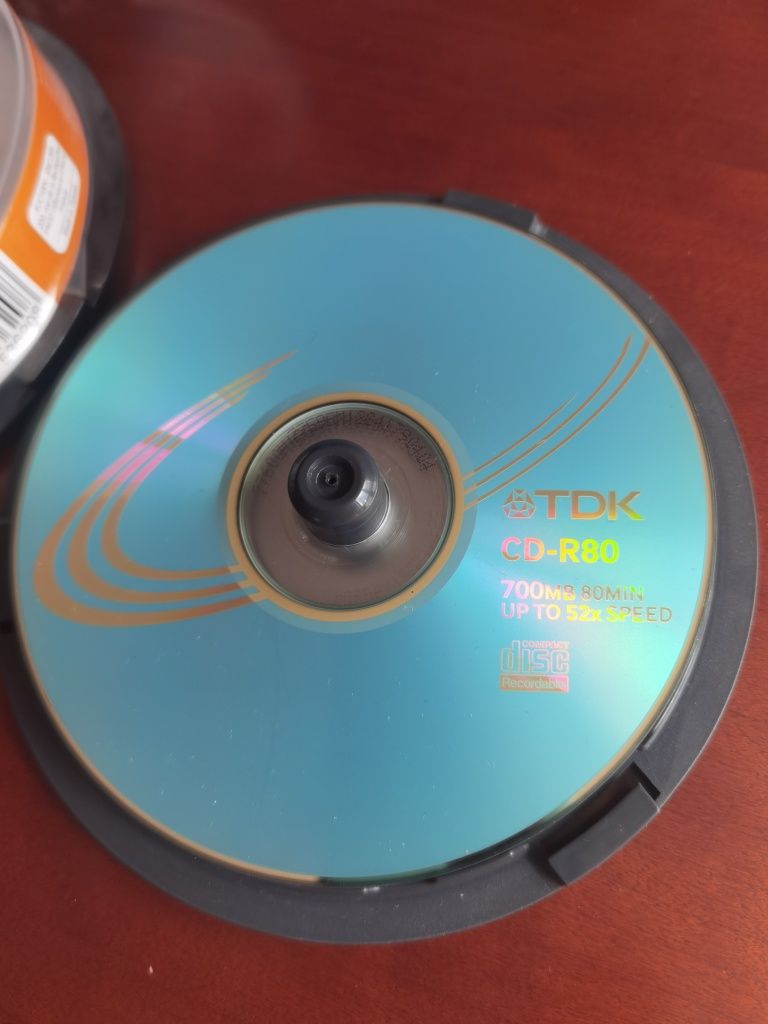 DVD  E CD Virgem vários