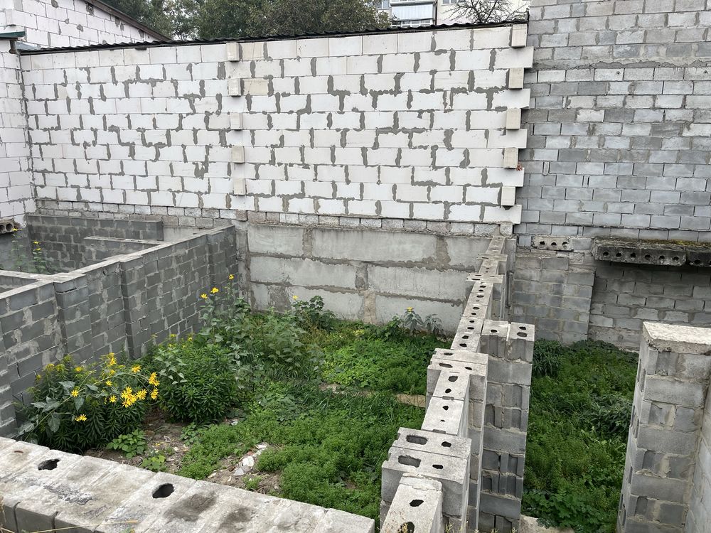 Продам гаражі Данилівка військове містечко.