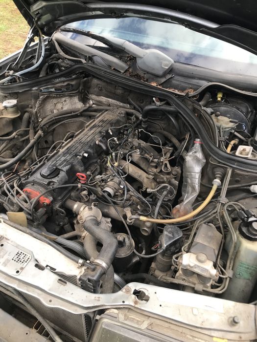 Розборка Мерседес 124 2.0;2.3;2.6 бенз;32.5;2.0дизель