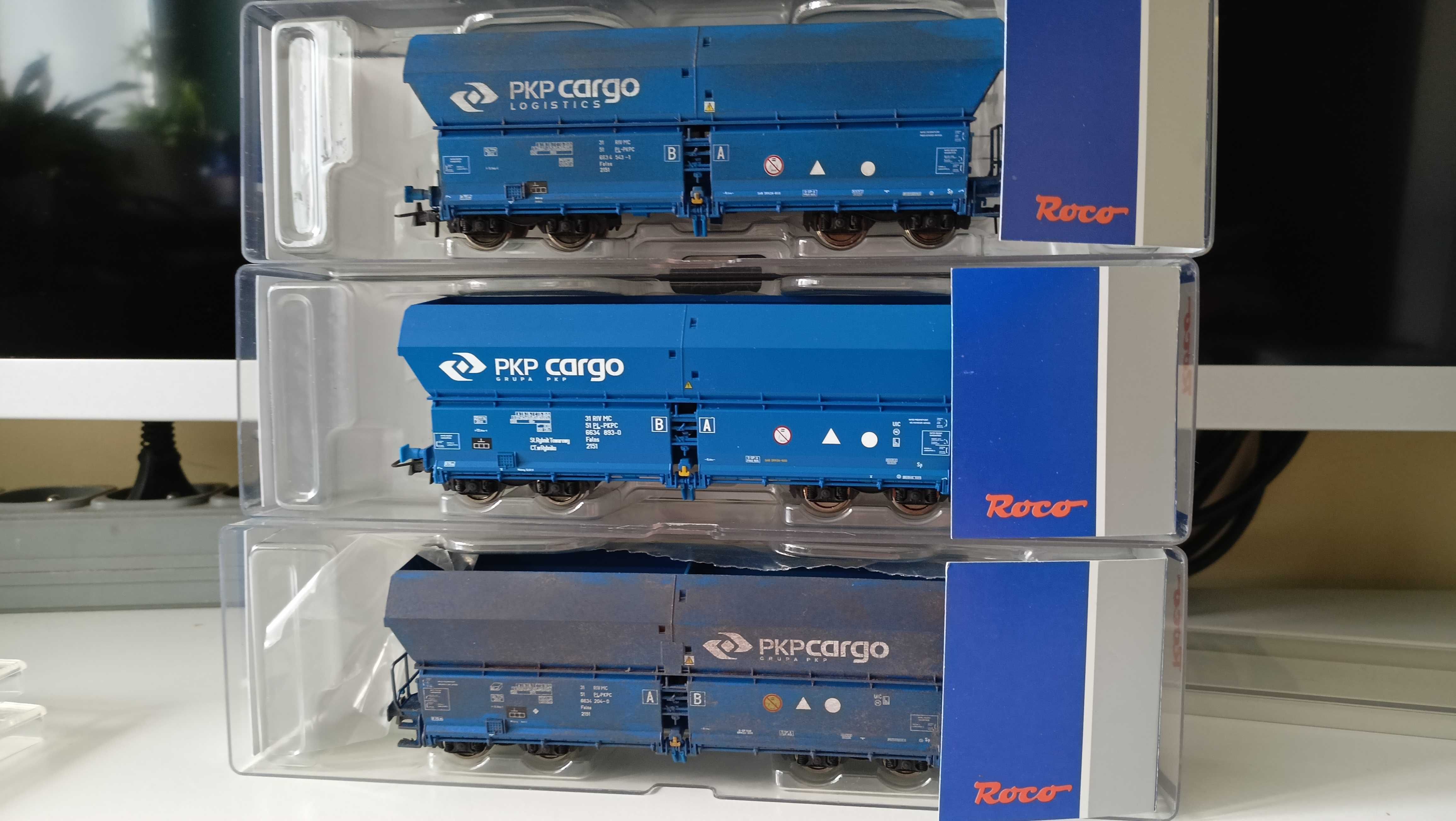 2 Set wagonów samowyładowczych Roco 76133 PKP cargo H0
