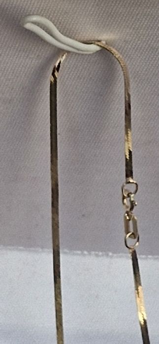 Łańcuszek Cudo delikatny 375 w firmowym pudełku Elisabeth Duke