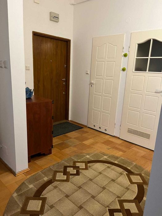 Wolny pokój 690zł - tylko kobieta, pracująca, ucząca się -Leśna Dolina