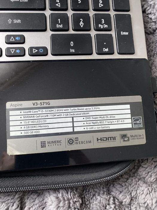 Sprzedam laptop Acer