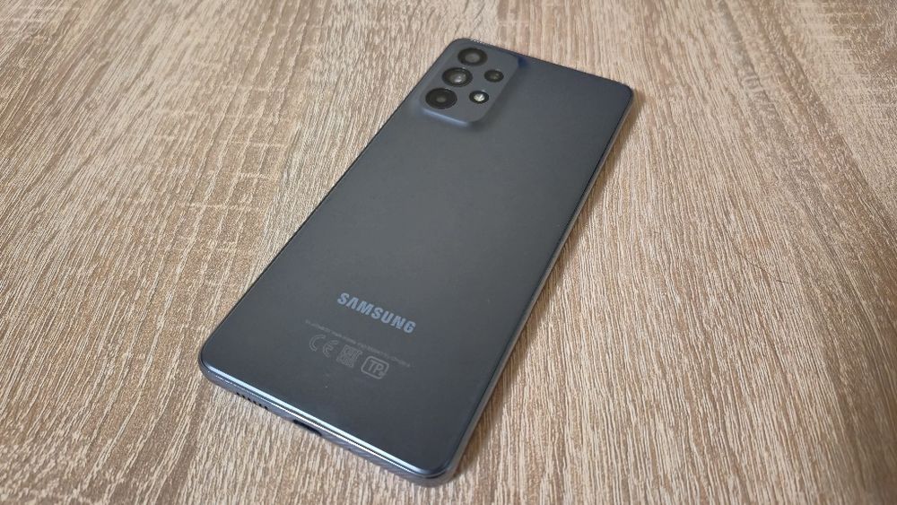 Samsung A73 5G на 126 Гб