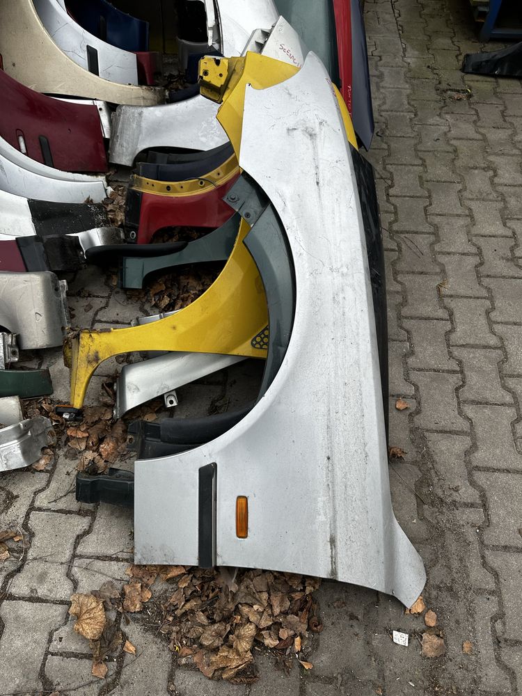 Błotnik BMW E39 Lewy przód