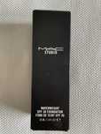 NOWY MAC Studio Waterweight SPF 30 Foundation nr NC 30 - podkład