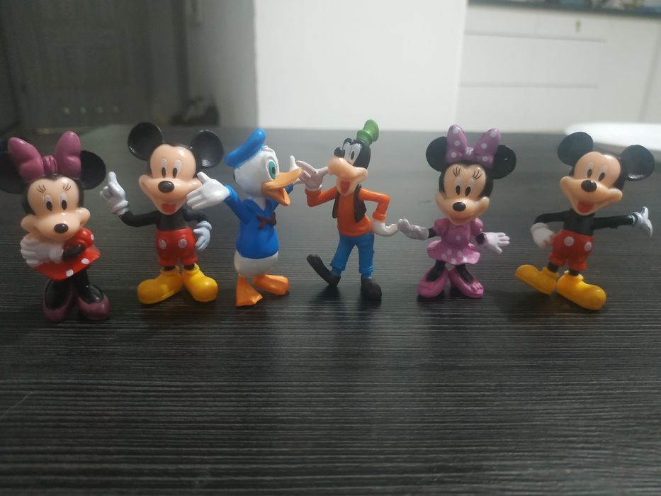 NOWY zestaw figurek myszka Miki Mickey figurki Goofy Minnie donald