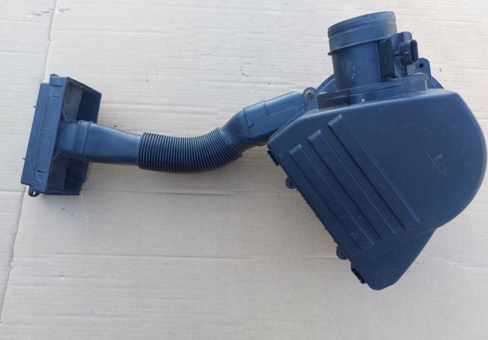 Obudowa filtra powietrza 1.2 TDI Skoda Fabia II Seat Ibiza 6J VW