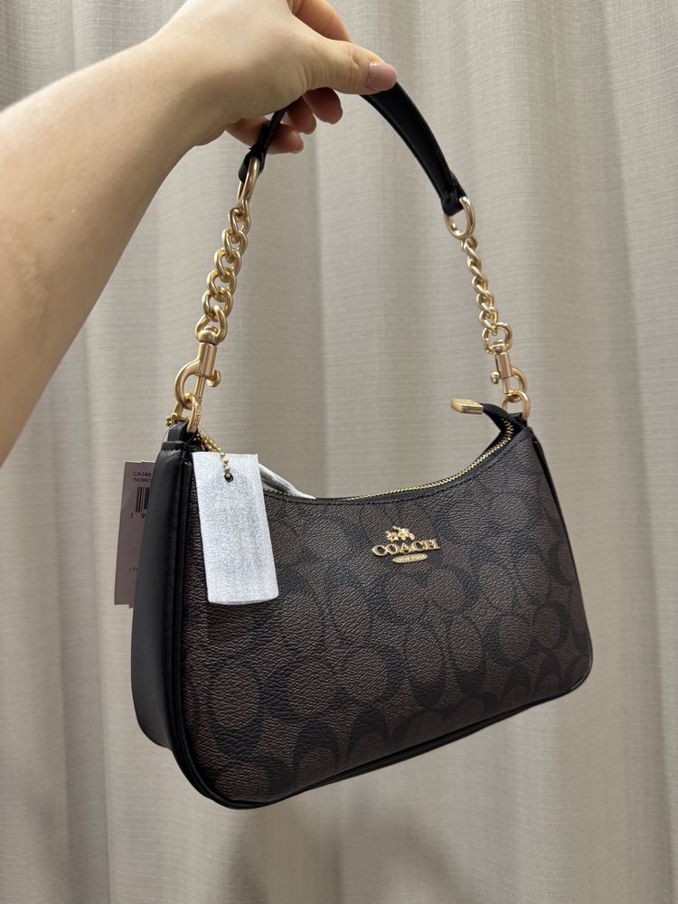 Сумка Coach Teri Shoulder Bag