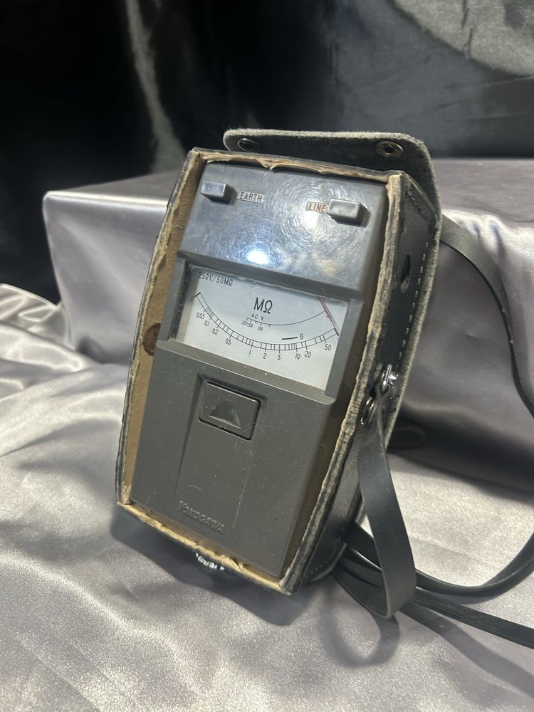 Miernik Yokogawa B213-23 Insulation Tester – analogowy tester izolacji