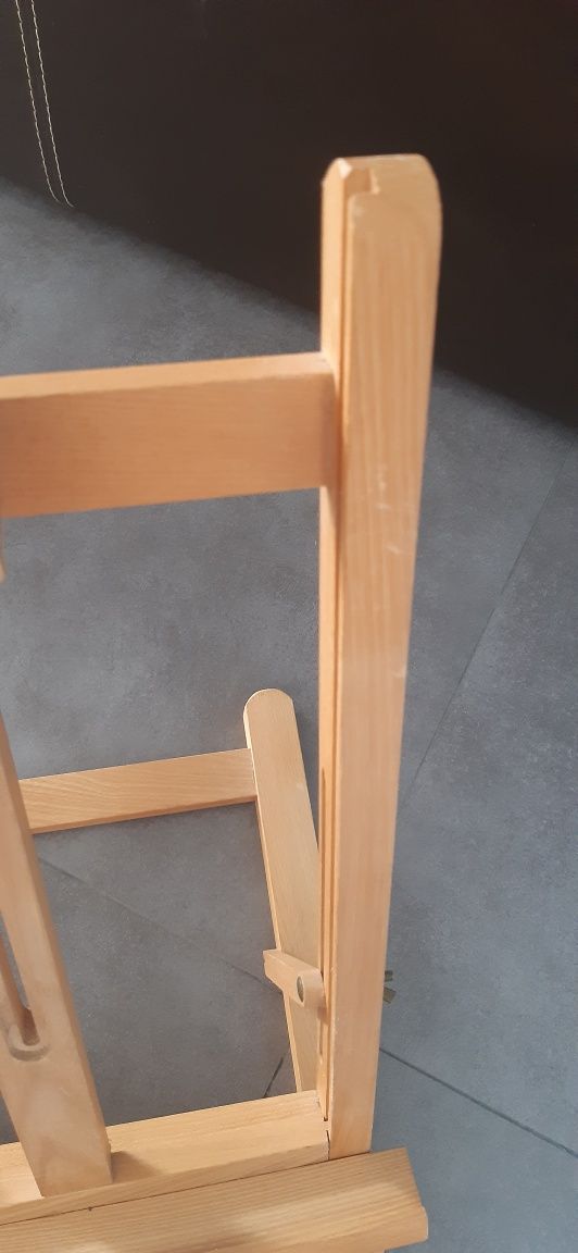 Cavalete - Suporte para livros ou quadros