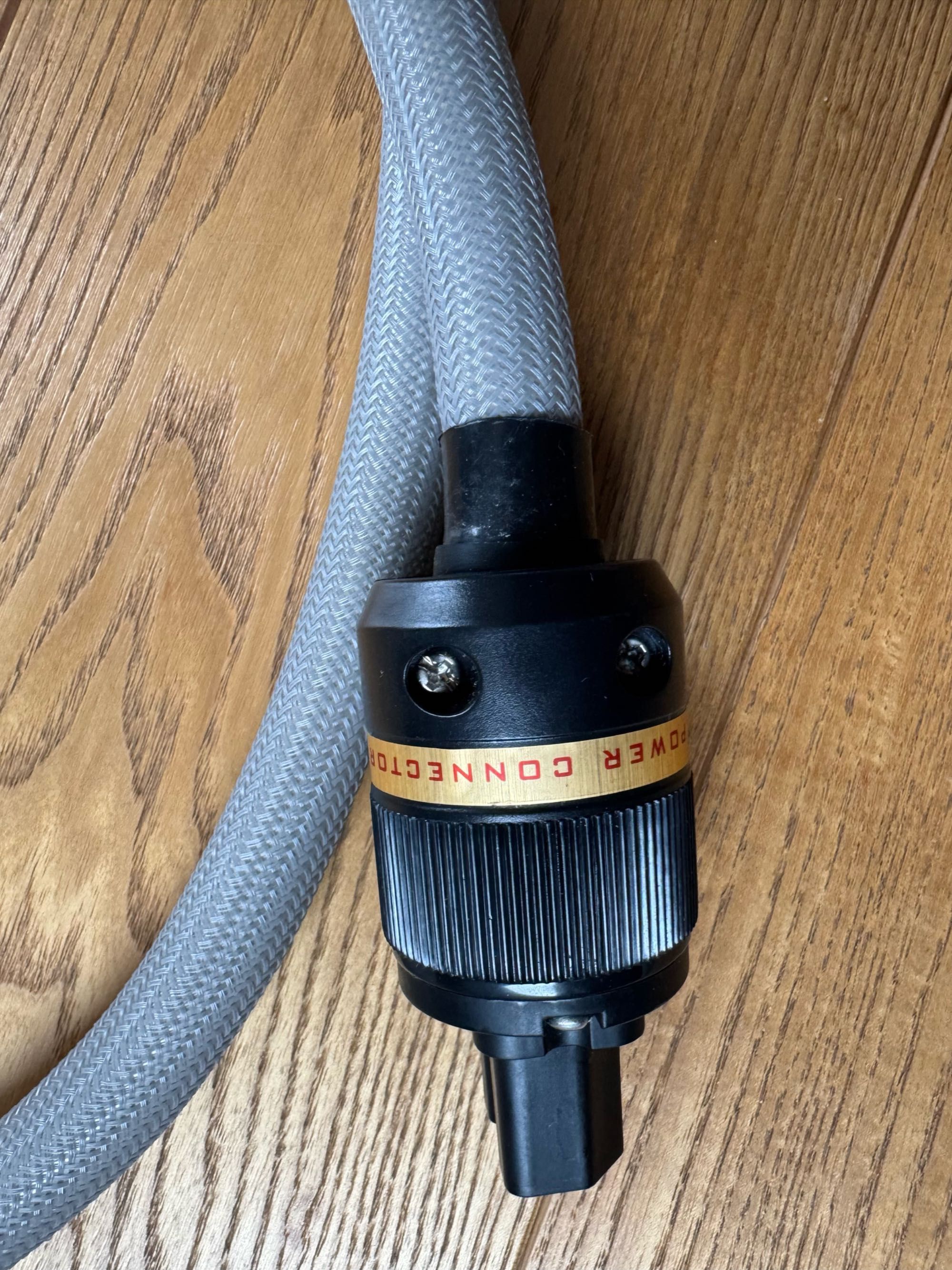 Przewody Lucarto Audio - głośnikowe, zasilające, interkonekty RCA, USB
