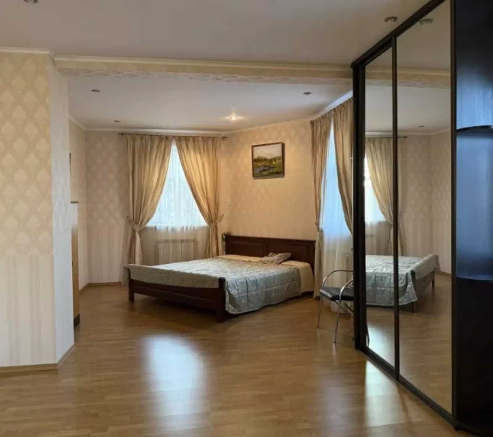 Продам будинок 500+100+120 м2 Гатне житлово-бізнес комплекс