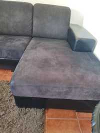 Sofá com chaise preto
