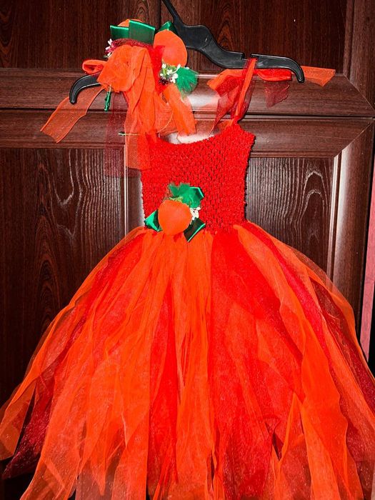 Продаж костюмів, прокат костюмів на свято, оренда  костюмів