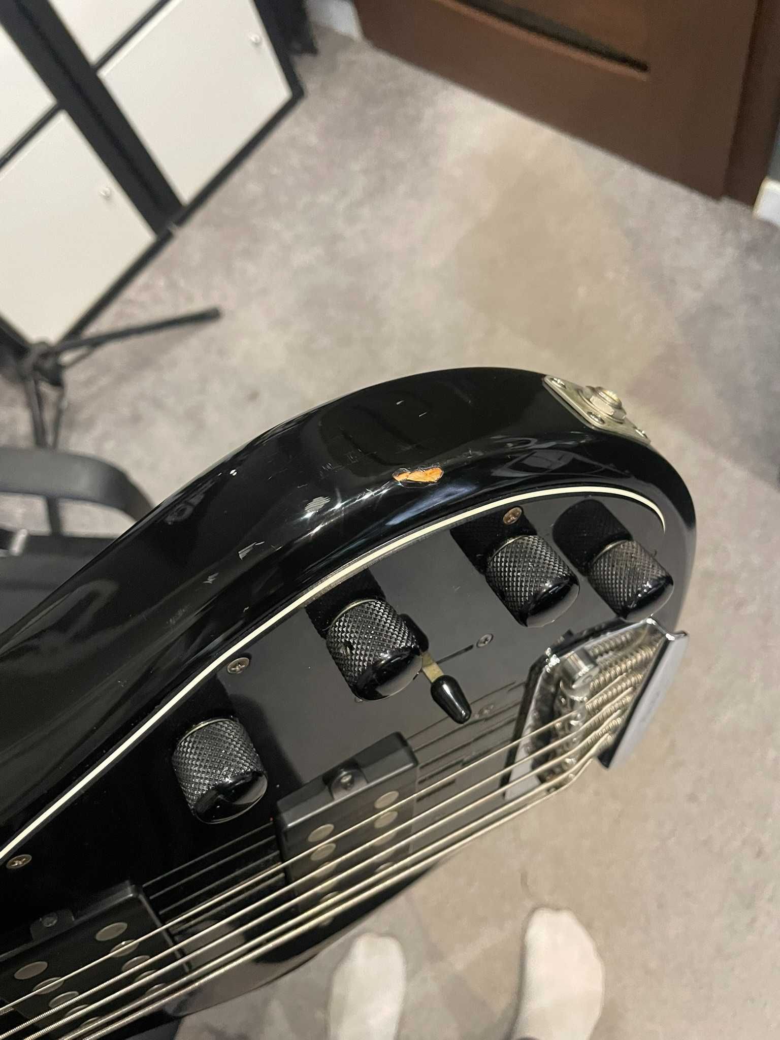 Gitara basowa Music Man StingRay 5 HH + org case